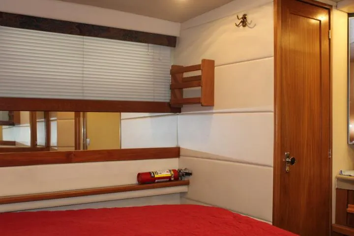 Slide: The Image of Bayliner 4087 Aft Cabin Motoryacht 1997 - 57