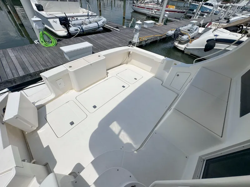 Slide: The Image of Silverton 48 Convertible 2004 - 13