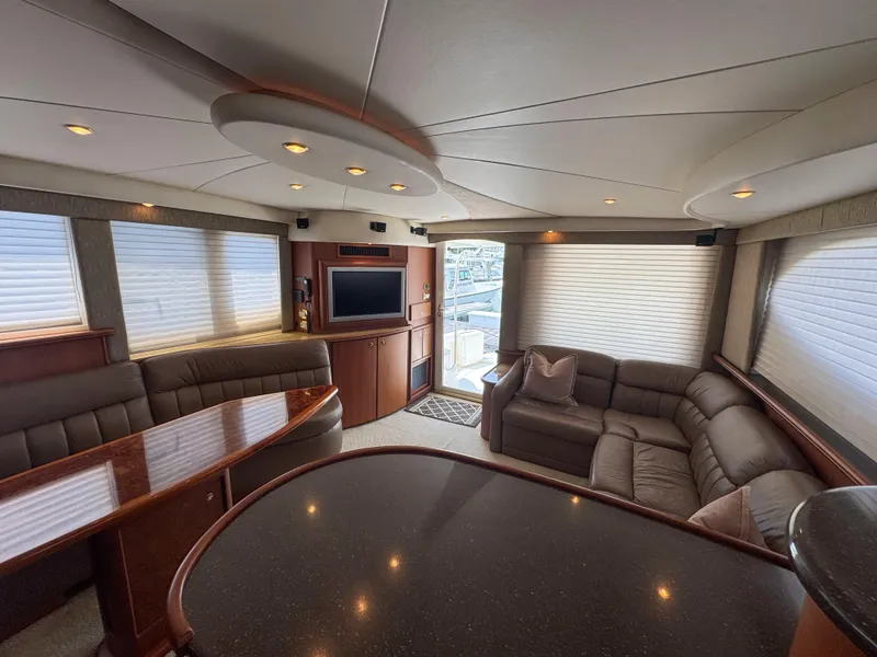 Slide: The Image of Silverton 48 Convertible 2004 - 21