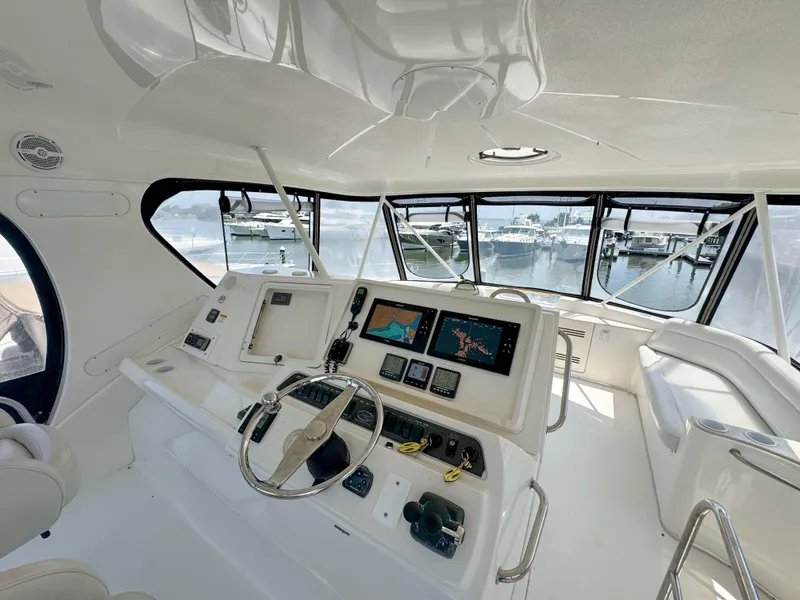 Slide: The Image of Silverton 48 Convertible 2004 - 3