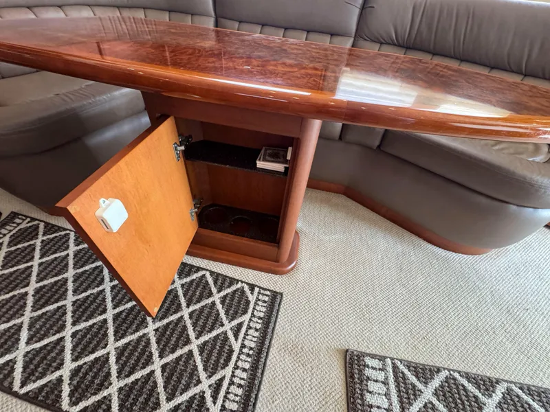 Slide: The Image of Silverton 48 Convertible 2004 - 33