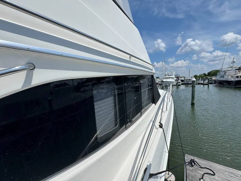 Slide: The Image of Silverton 48 Convertible 2004 - 64