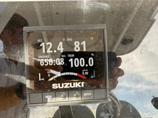 Slide: The Image of Sea Pro 219 Deep V CC 2020 - 13