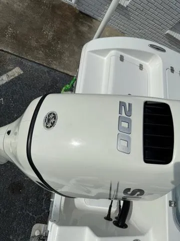 Slide: The Image of Sea Pro 219 Deep V CC 2020 - 17