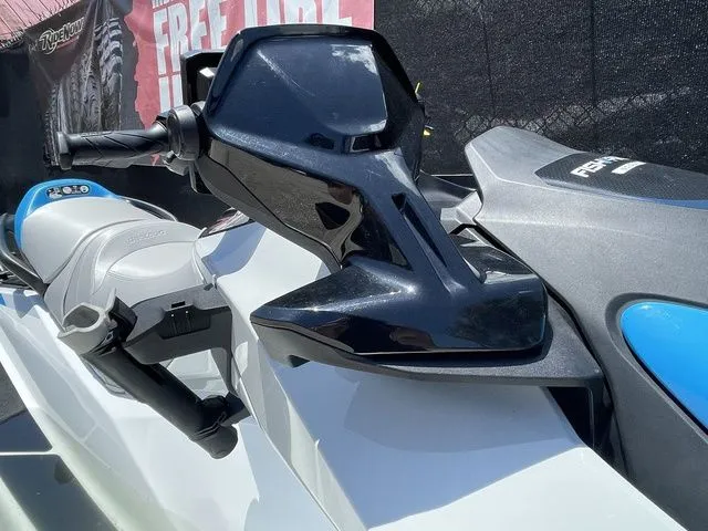 Slide: The Image of Sea-Doo FISH PRO 2022 - 8