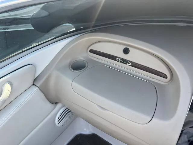 Slide: The Image of Chaparral 216 SSi 2000 - 10