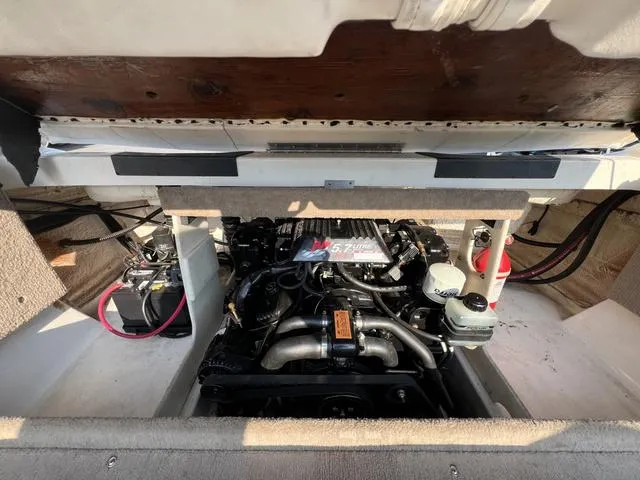 Slide: The Image of Chaparral 216 SSi 2000 - 7