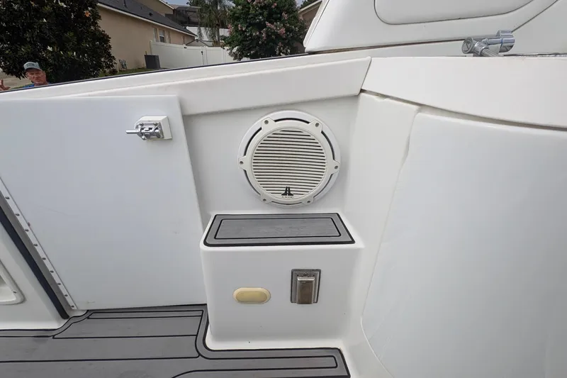 Slide: The Image of 2006 Formula 27 Performance Cruiser boat interior with speaker and storage compartment. - 24