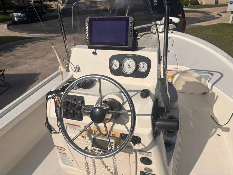 Slide: The Image of Mako 18 LTS 2018 - 6