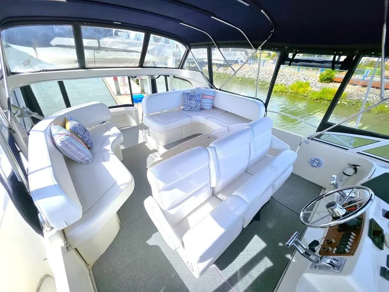 Slide: The Image of Silverton 43 Motor Yacht 2004 - 15