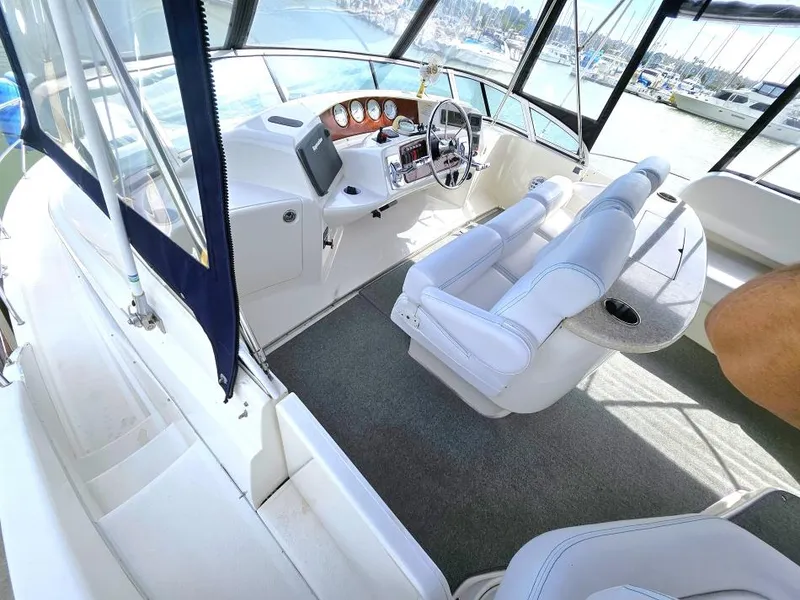 Slide: The Image of Silverton 43 Motor Yacht 2004 - 20