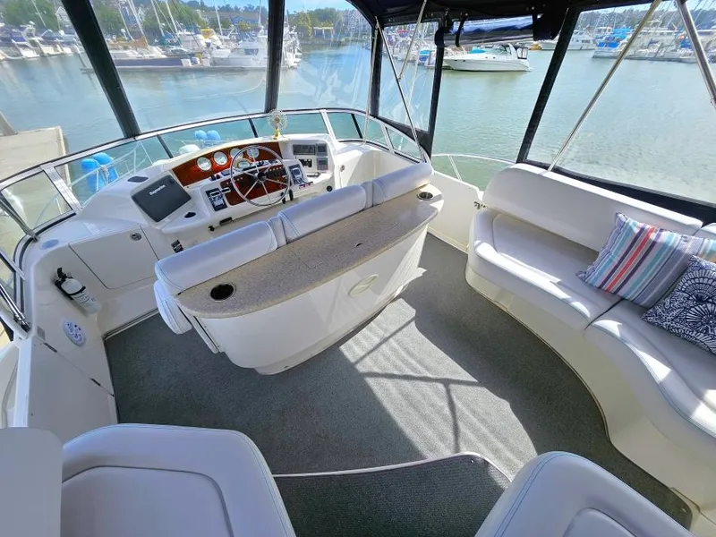 Slide: The Image of Silverton 43 Motor Yacht 2004 - 21