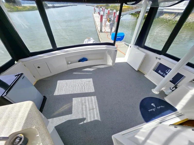 Slide: The Image of Silverton 43 Motor Yacht 2004 - 26