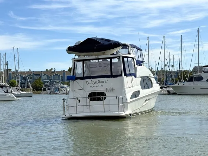 Slide: The Image of Silverton 43 Motor Yacht 2004 - 3