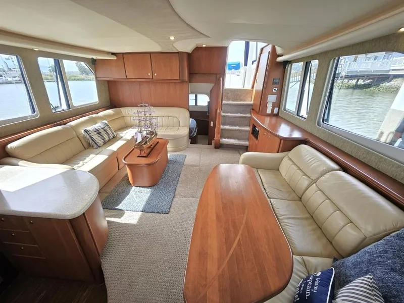 Slide: The Image of Silverton 43 Motor Yacht 2004 - 31