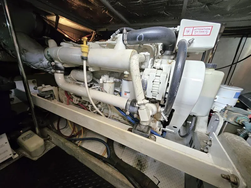 Slide: The Image of Silverton 43 Motor Yacht 2004 - 63