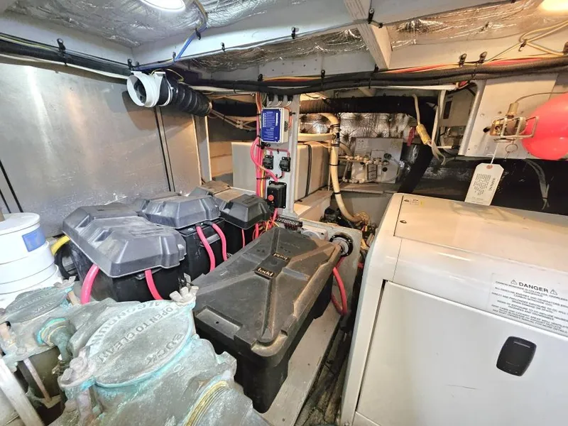 Slide: The Image of Silverton 43 Motor Yacht 2004 - 65