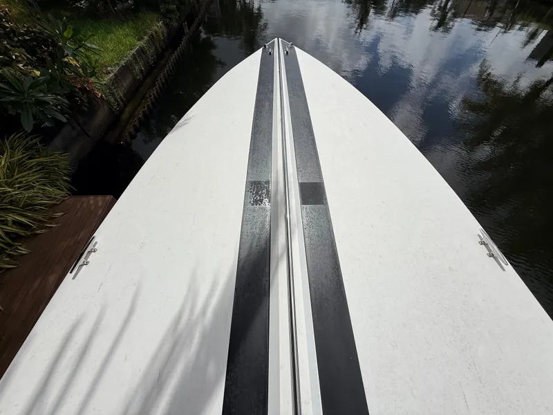 Slide: The Image of Wellcraft Scarab 38 KV 1988 - 51