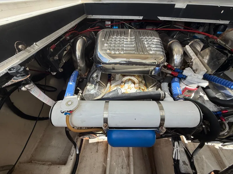 Slide: The Image of Wellcraft Scarab 38 KV 1988 - 63