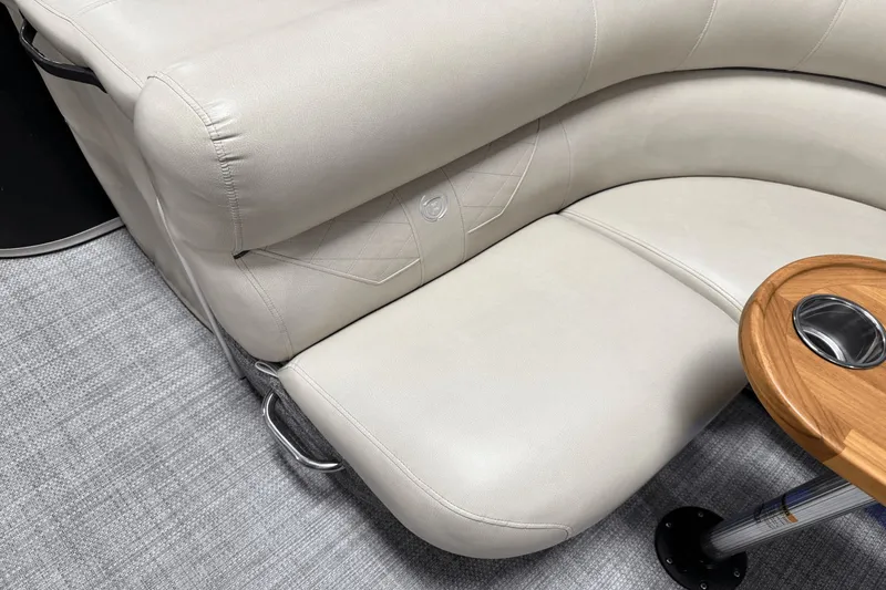Slide: The Image of Premier 250 Grand Majestic 2017 - 27