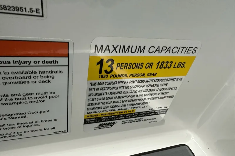 Slide: The Image of Malibu Wakesetter 21 VLX 2021 - 51