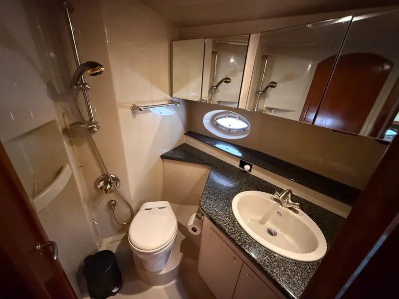 Slide: The Image of Cruisers Yachts 460 Express 2006 - 13