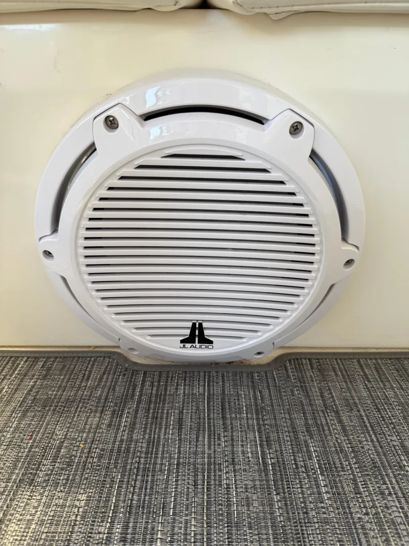 Slide: The Image of Cruisers Yachts 460 Express 2006 - 20