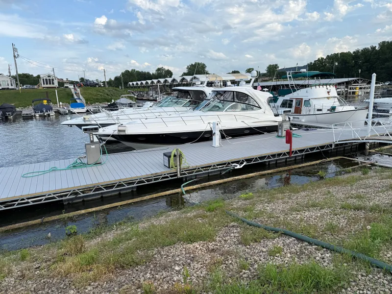 Slide: The Image of Cruisers Yachts 460 Express 2006 - 4