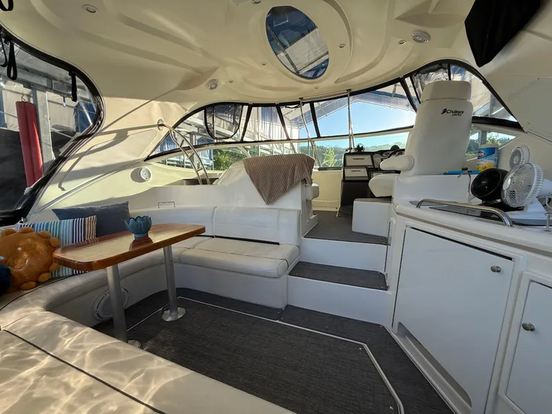 Slide: The Image of Cruisers Yachts 460 Express 2006 - 7