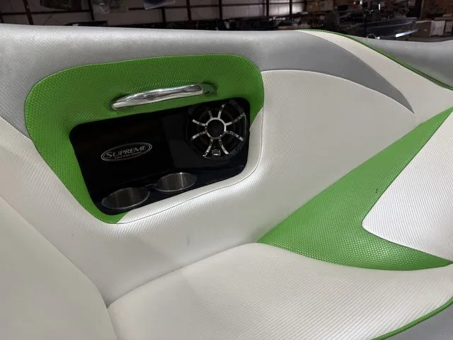 Slide: The Image of Supreme S21 2014 - 12