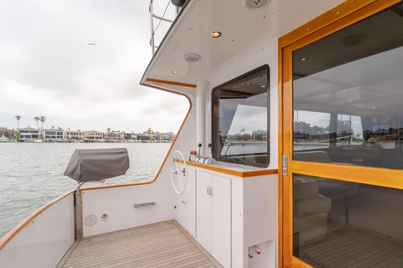 Slide: The Image of Vic Franck pilothouse 1984 - 51