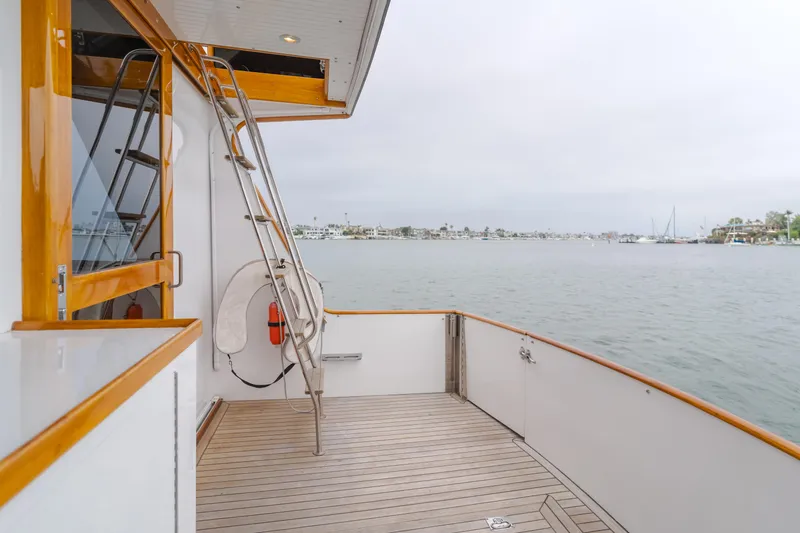 Slide: The Image of Vic Franck pilothouse 1984 - 53