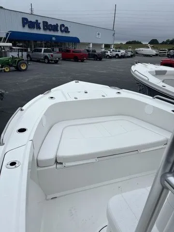 Slide: The Image of Parker Marine 210 Coastal CC 2026 - 13