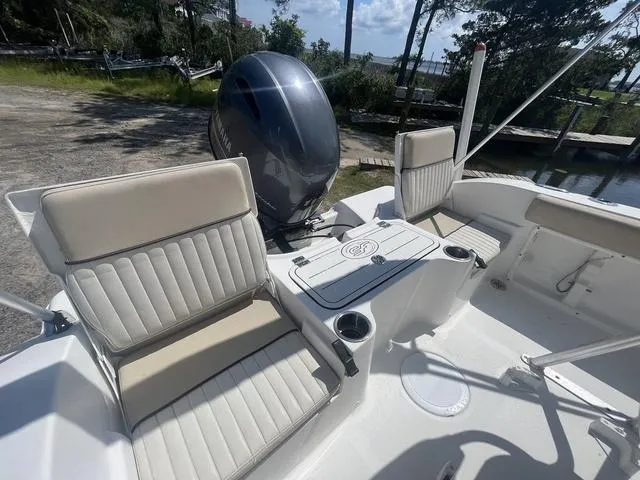 Slide: The Image of Sea Fox 186 Commander 2015 - 11