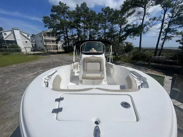 Slide: The Image of Sea Fox 186 Commander 2015 - 7