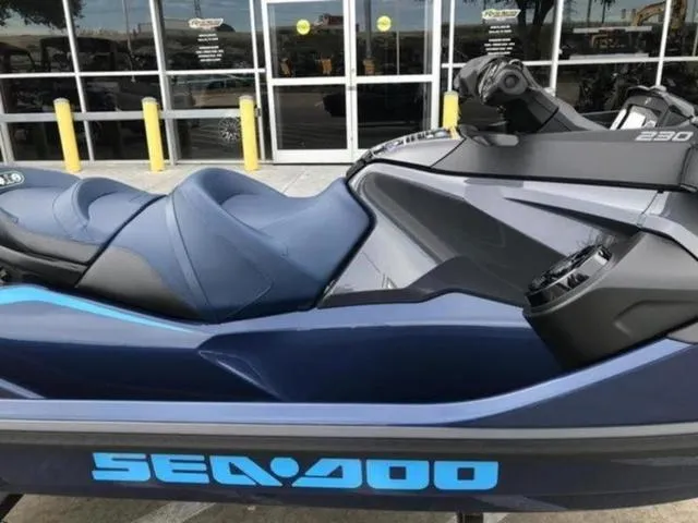 Slide: The Image of Sea-Doo GTX 230 2025 - 12