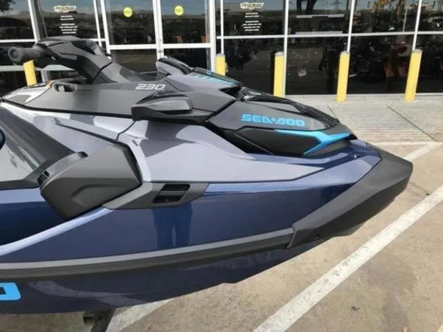 Slide: The Image of Sea-Doo GTX 230 2025 - 13