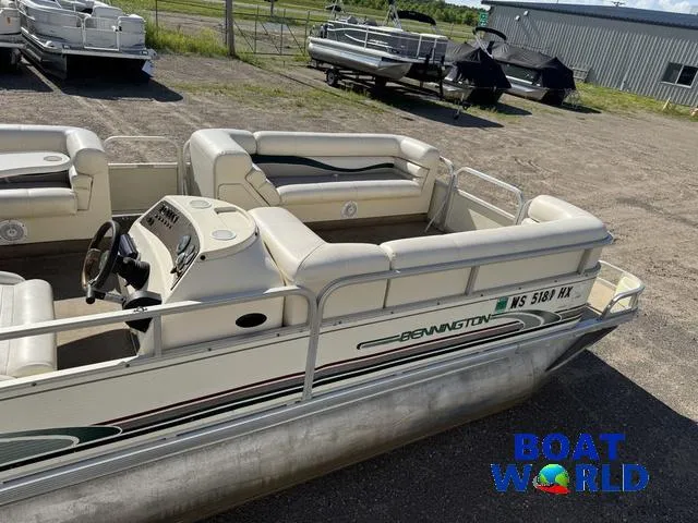 Slide: The Image of Bennington 2275 LX Pontoon 1998 - 17