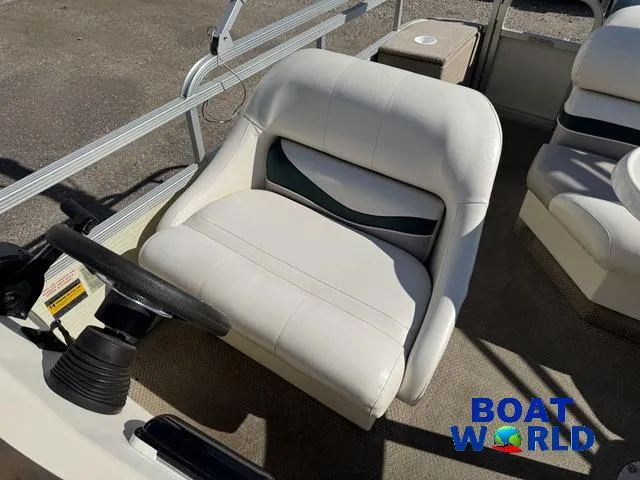 Slide: The Image of Bennington 2275 LX Pontoon 1998 - 20