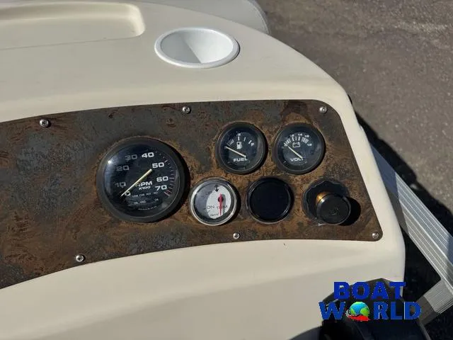 Slide: The Image of Bennington 2275 LX Pontoon 1998 - 22