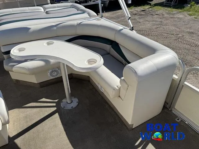 Slide: The Image of Bennington 2275 LX Pontoon 1998 - 26