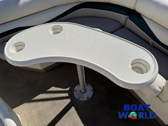 Slide: The Image of Bennington 2275 LX Pontoon 1998 - 30