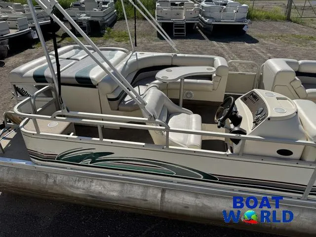 Slide: The Image of Bennington 2275 LX Pontoon 1998 - 31