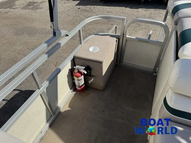 Slide: The Image of Bennington 2275 LX Pontoon 1998 - 33