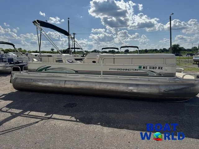 Slide: The Image of Bennington 2275 LX Pontoon 1998 - 44