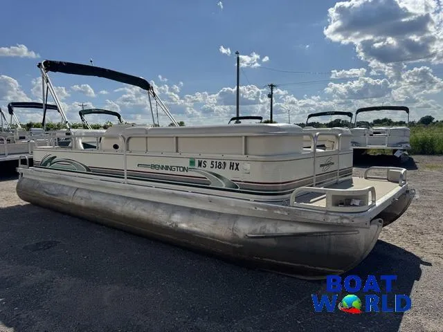 Slide: The Image of Bennington 2275 LX Pontoon 1998 - 45