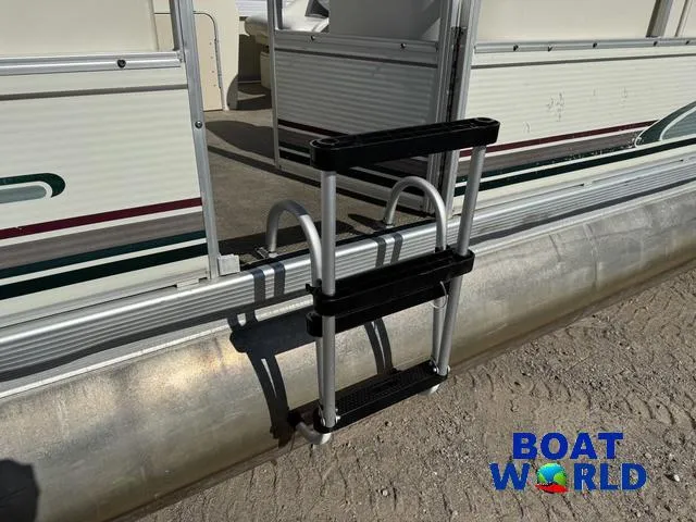 Slide: The Image of Bennington 2275 LX Pontoon 1998 - 50