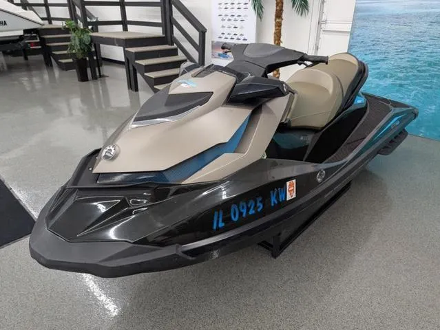 Slide: The Image of Sea-Doo GTI 2017 - 9