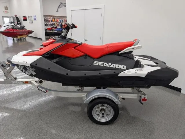 Slide: The Image of Sea-Doo Spark Trixx for 3 Rotax 900 ACE - 90 iBR 2024 - 6