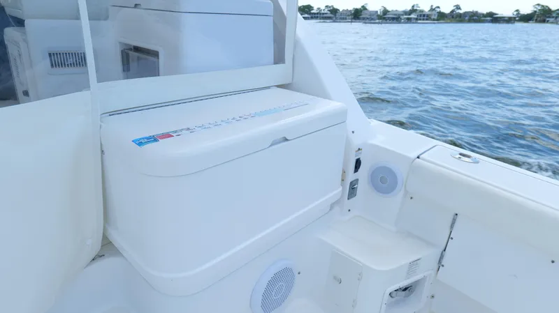 Slide: The Image of Tiara Yachts 3700 Open 2000 model, featuring a white deck with ocean view. - 14